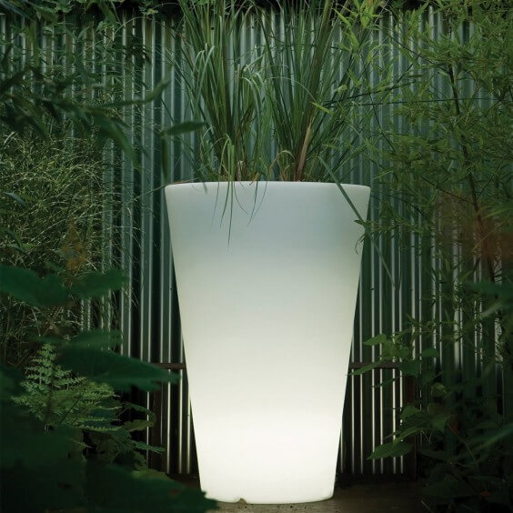 Serralunga Liscio Siena Light Leuchtender Blumentopf - Agof Store